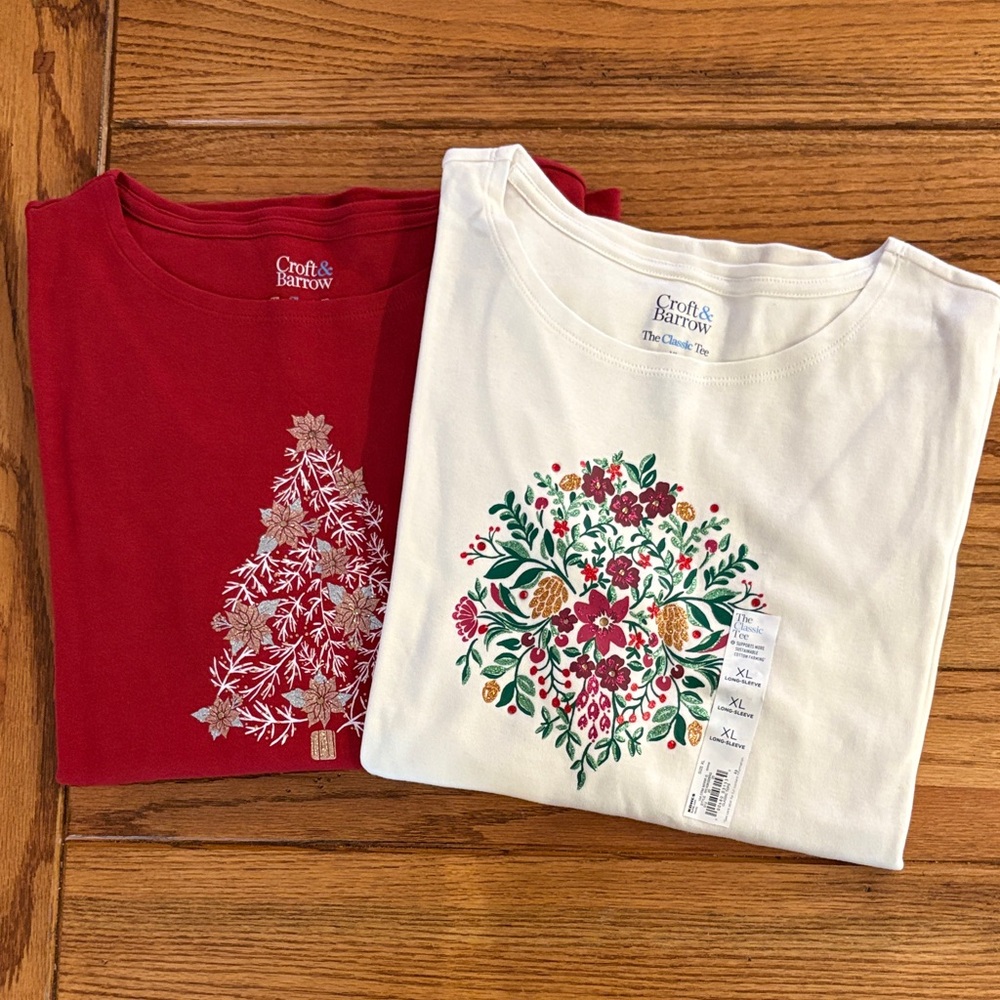 Croft & Barrow Christmas / Holiday Long Sleeve Tee Shirts